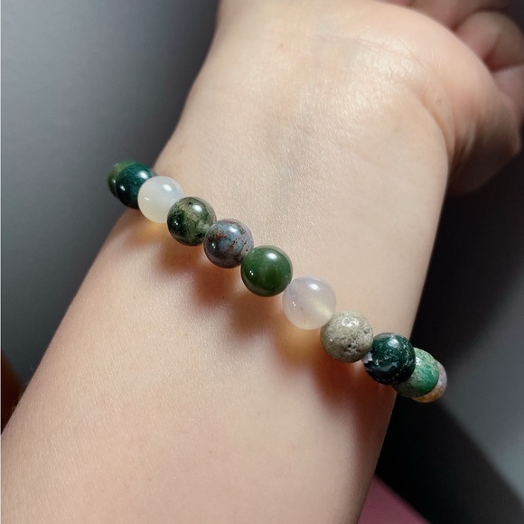 Natural Stone India Agate Crystal Healing Bracelets 8mm - Picture 3 of 3